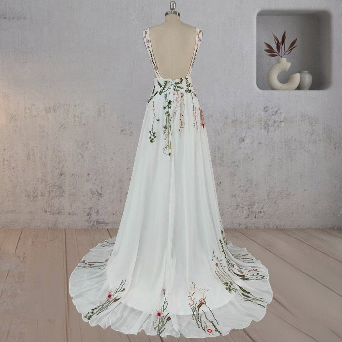A-line Flower Appliqued Majesty Wedding Dresses