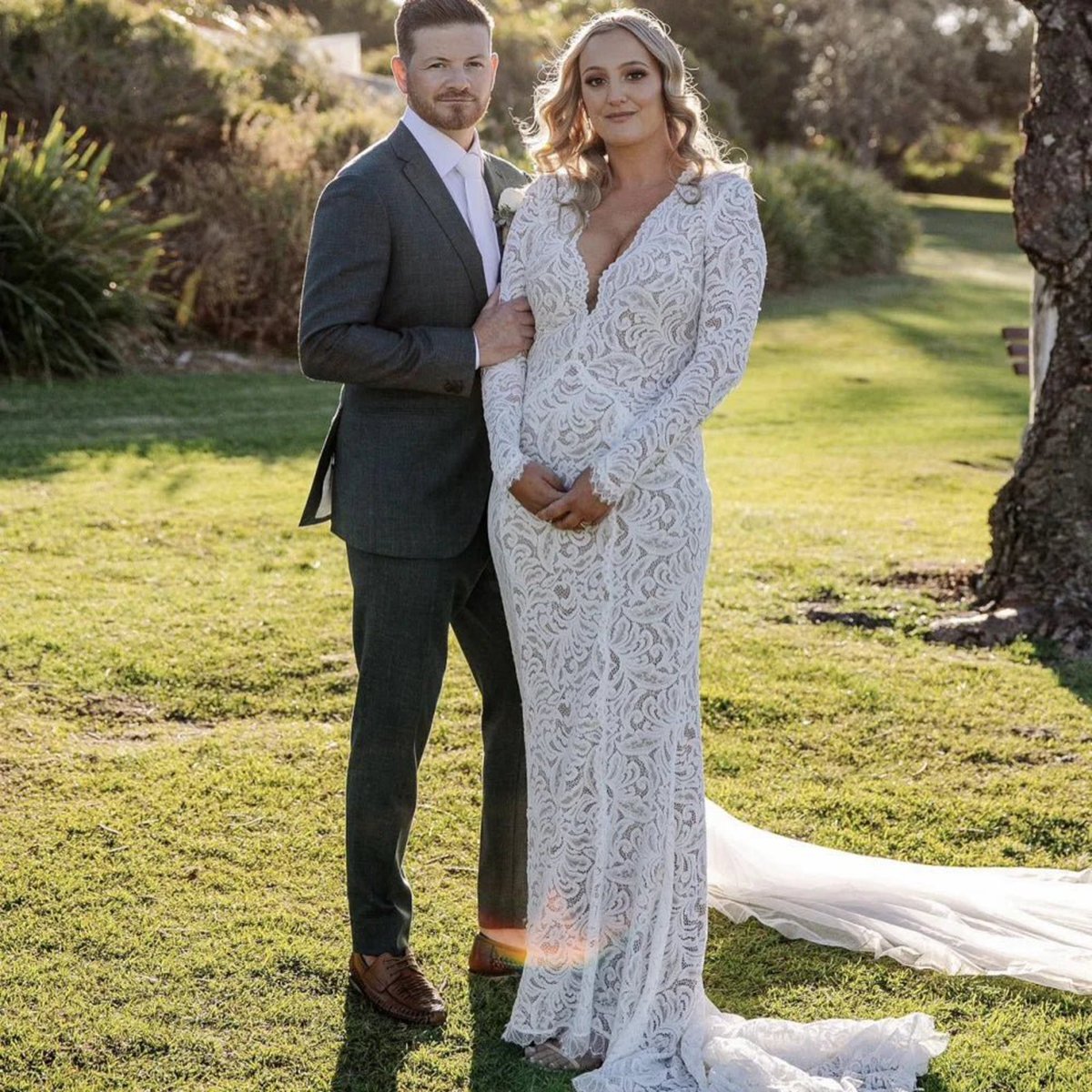 Mermaid Whisper Lace Embroidery Bridal Gown Wedding Dresses