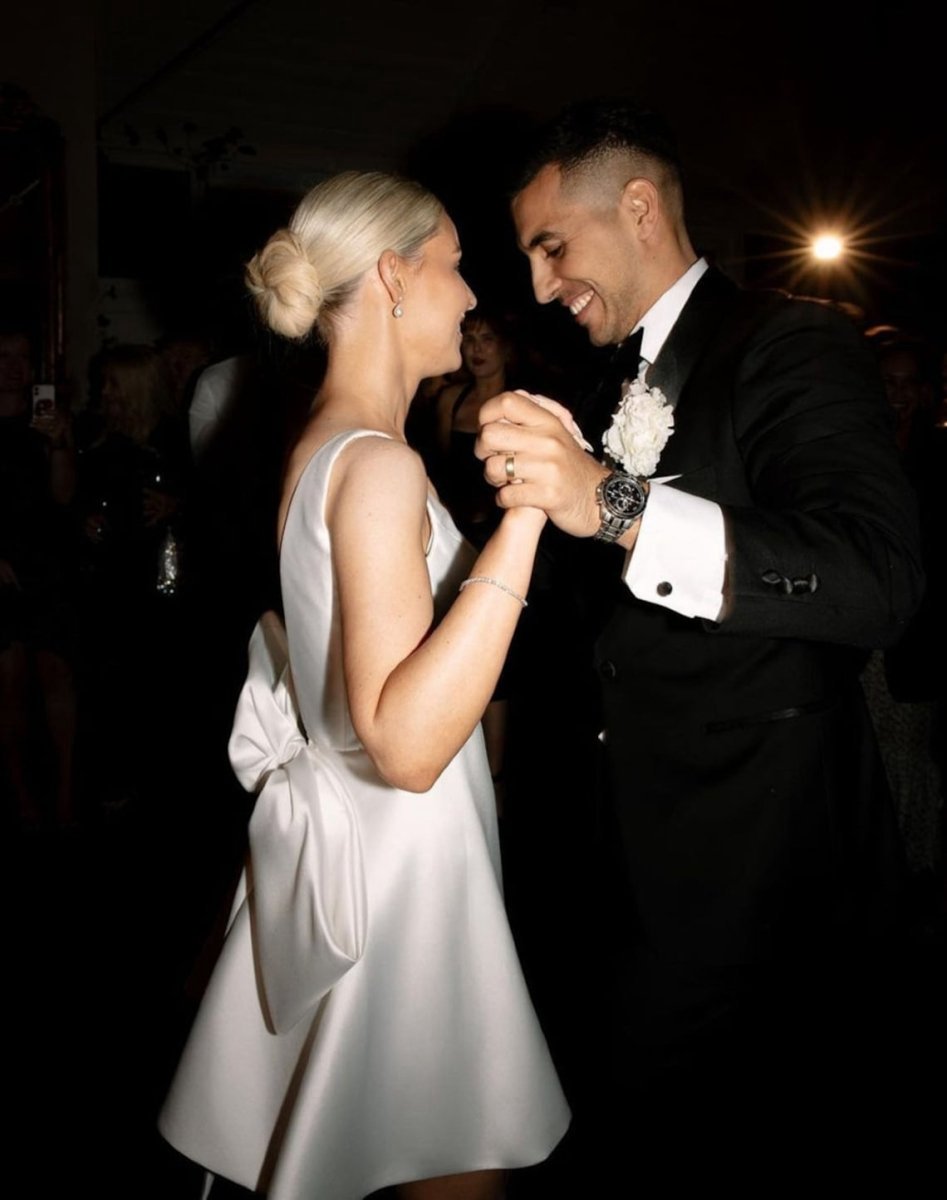 A-line Satin V-Neck Short Wedding Dresses with Bow