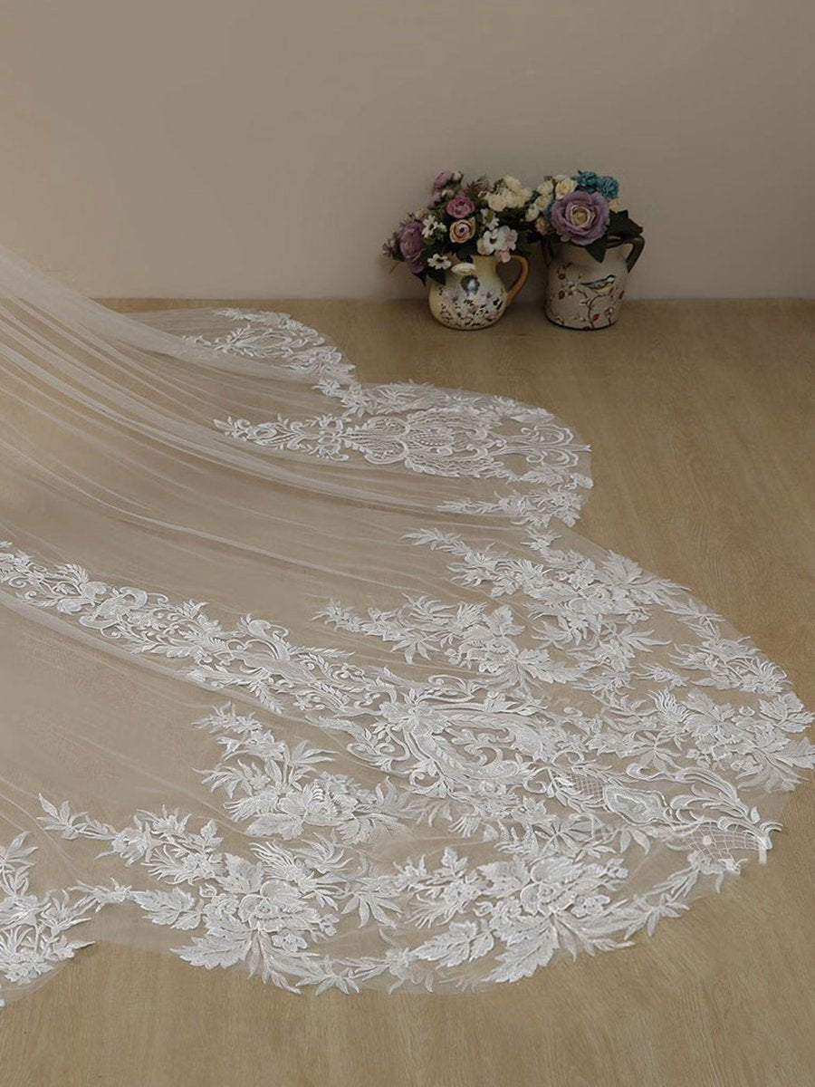 Vintage Lace Cathedral Veil Shaped Bridal Veil Wedding Veil
