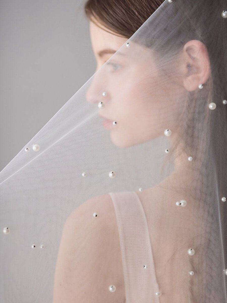Hip Length Ivory Tulle Wedding Veils with Pearl Drop Veil