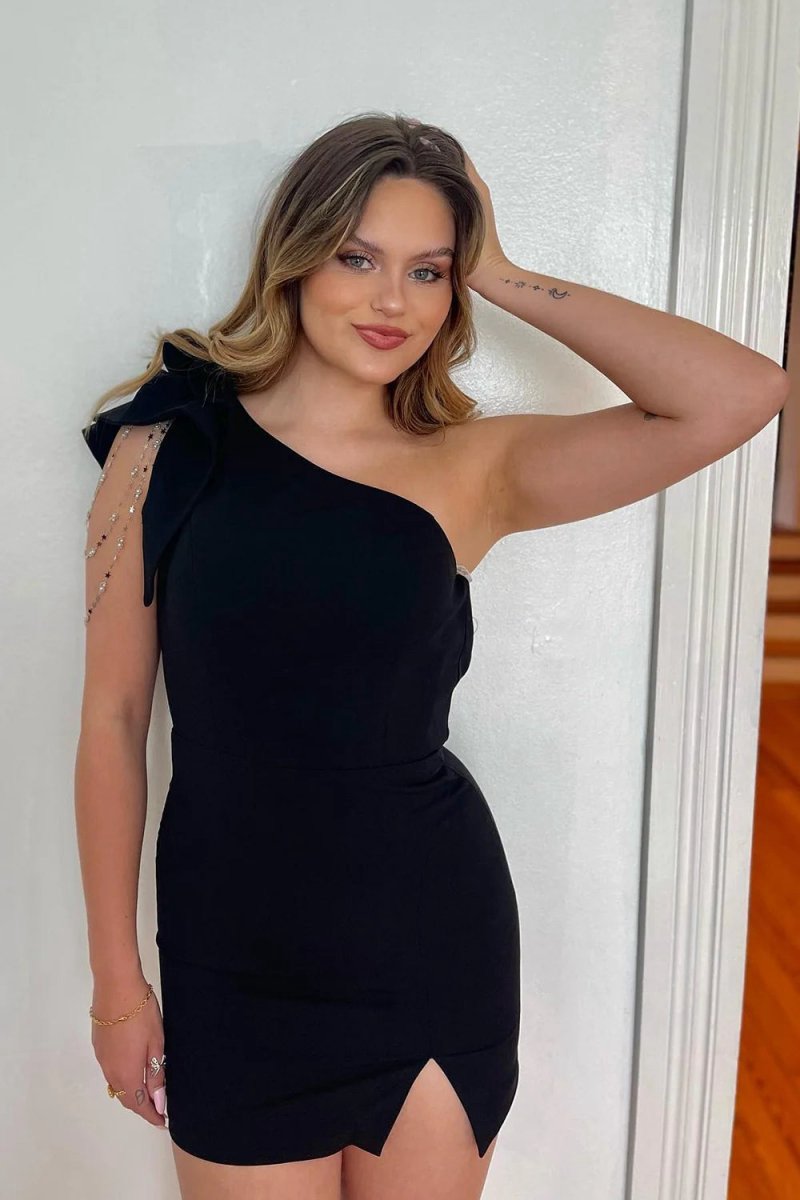 Sparkly Tight Short Homecoming Dresses with Slit