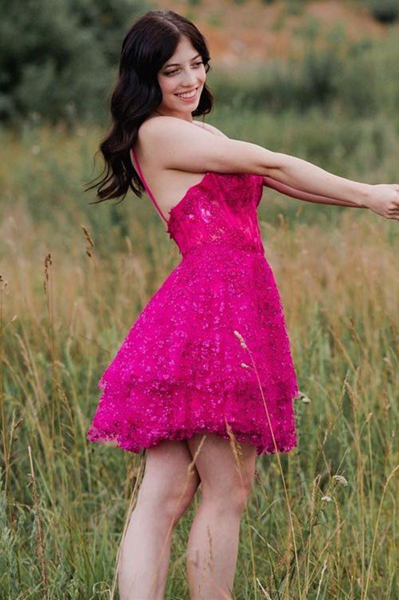 A-line Spaghetti Straps Short Homecoming Dresses with Appliques