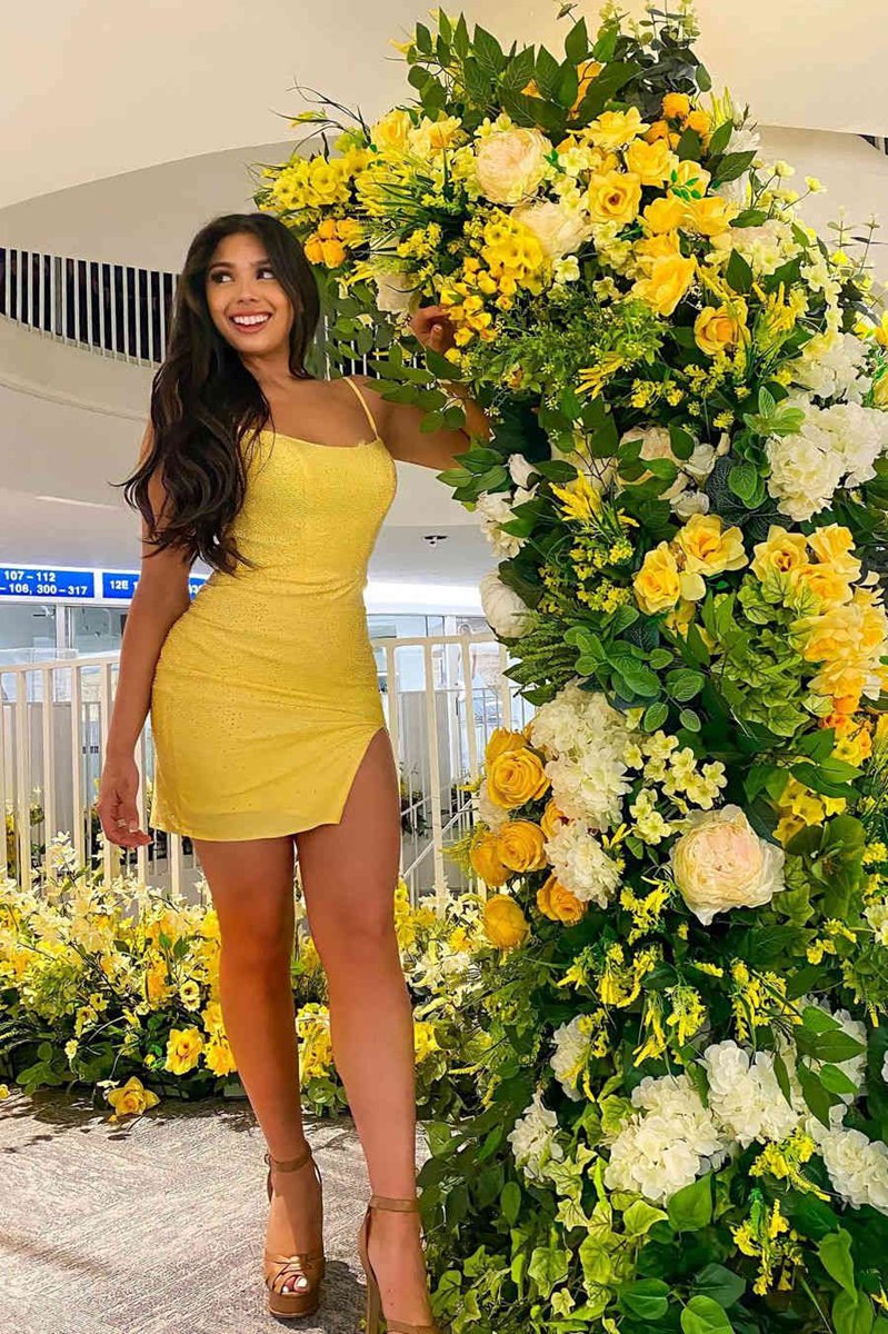 Short Tight Homecoming Dresses with Lace Up