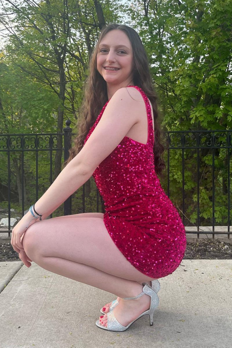 Tight Sequins One Shoulder Homecoming Dresses