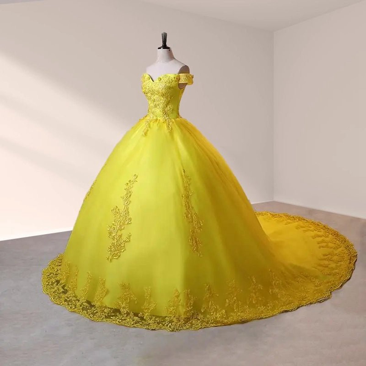 Lace Off the Shoulder Quinceanera Dresses with Flowers