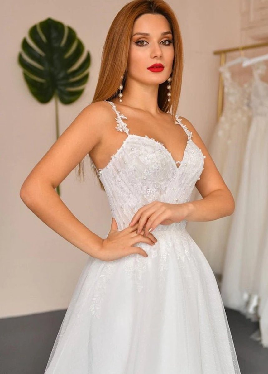 A-line Spaghetti Straps Sleeveless Appliques Tulle Pearls Wedding Bridal Dresses