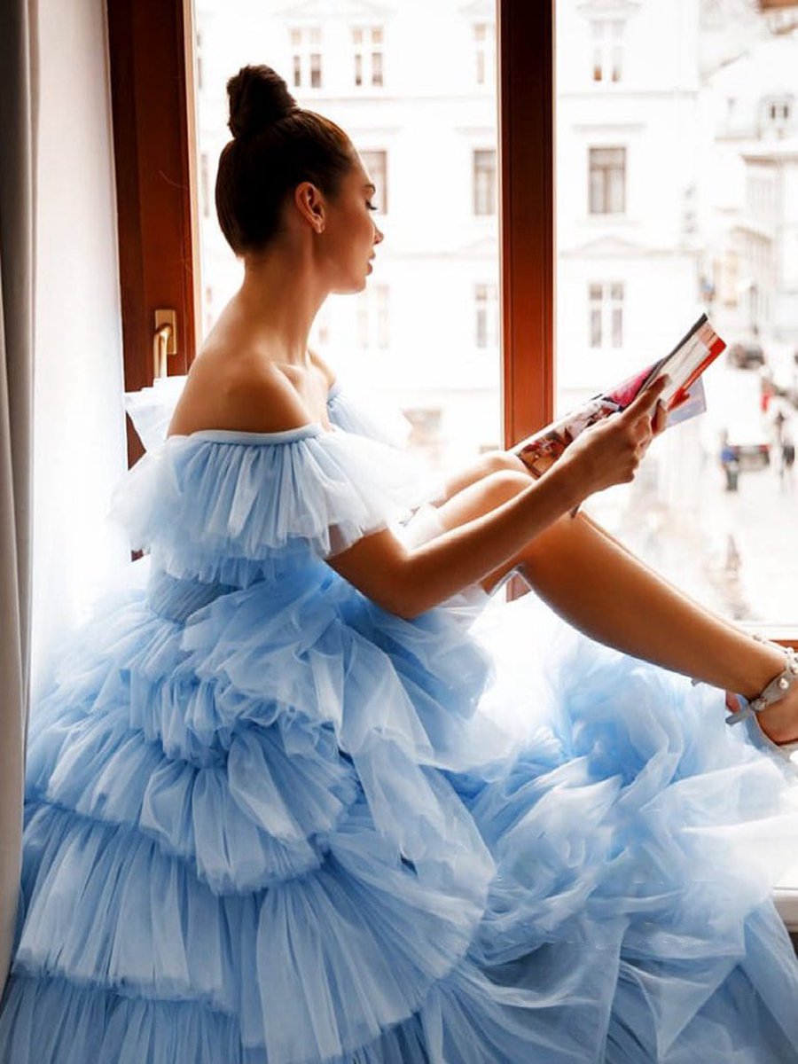Pleated Tulle Ball Gown Ruffle Tie Long Quinceanera Dresses