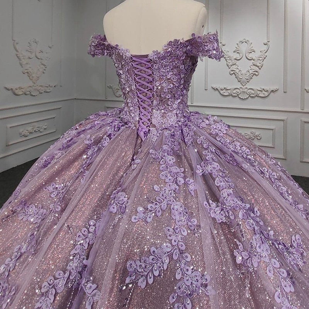 Off-the-Shoulder Quinceanera Dresses with Flower