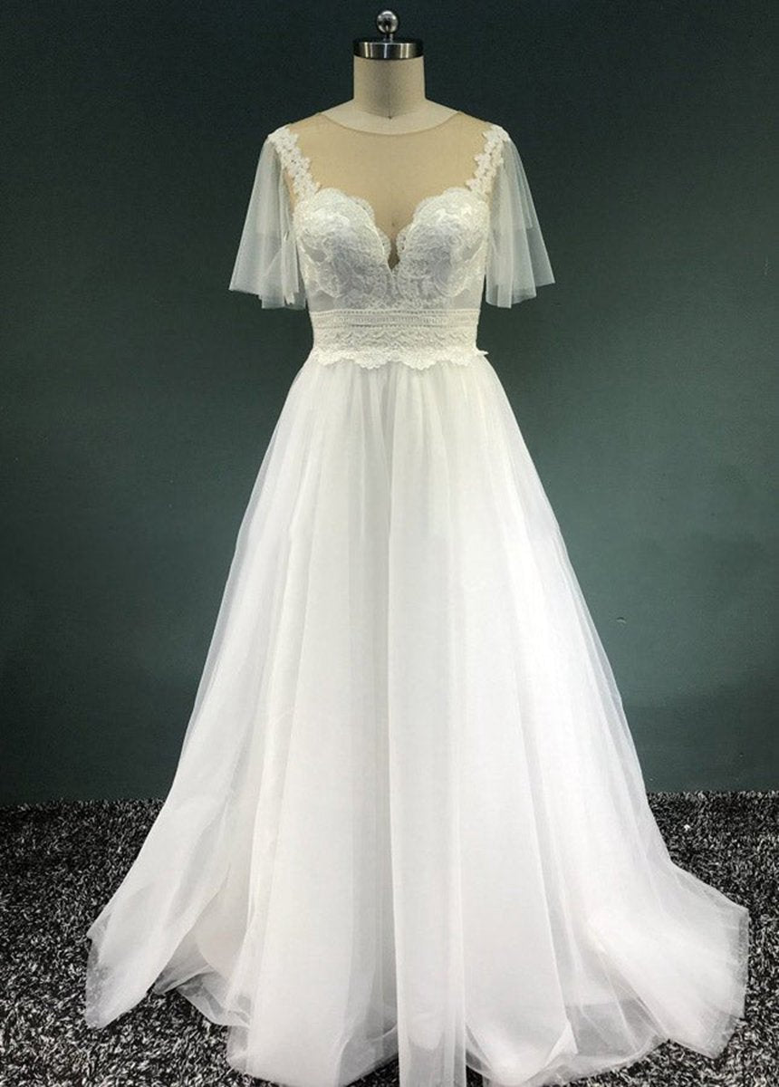 A-line Short Sleeves Lace-Up Long Tulle Appliques Boho Wedding Bridal Gown