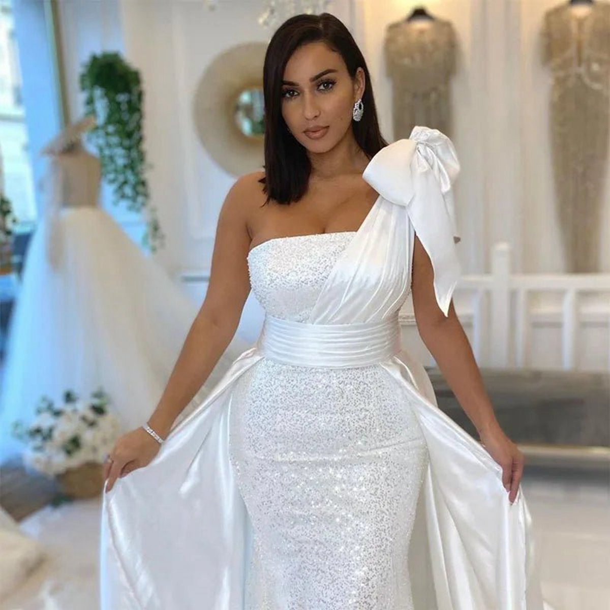 One Shoulder Mermaid Sleeveless Long Bridal Gowns with Overskirt