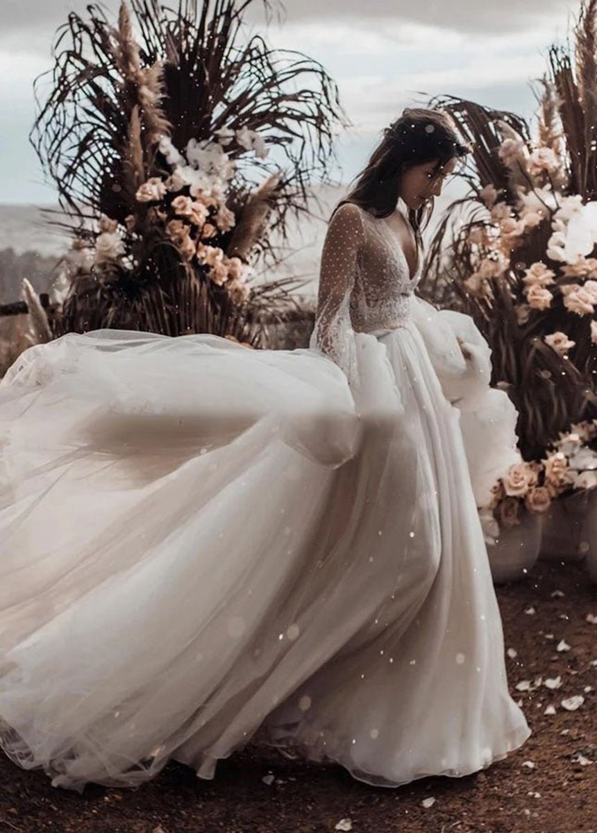 Two Piece Boho Dreamy A-line Tulle V-Neck Wedding Dresses Full Sleeve