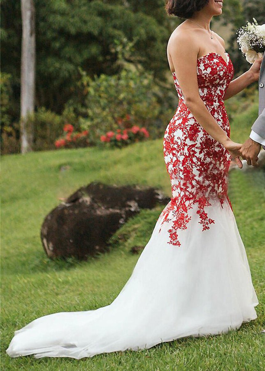 Sweetheart Sleeveless White-Lace Appliques Mermaid Wedding Dresses