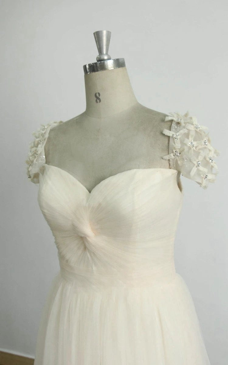 A-line Cap Sleeve Sweetheart Tulle Sweep Train Long Wedding Dresses