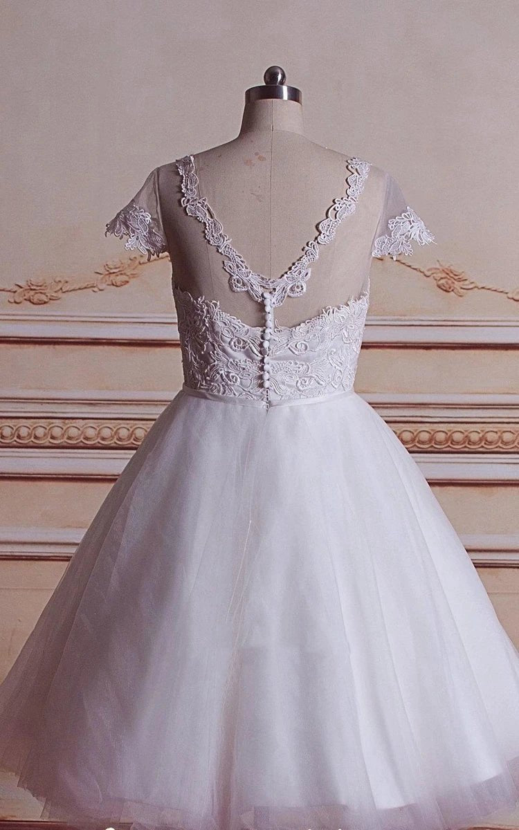 A-line Tea-Length Tulle Lace Appliques Short Sleeves Wedding Dresses