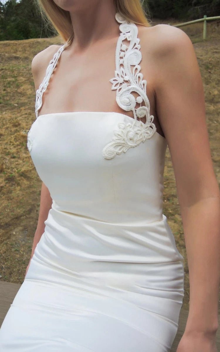 Halter Neck Mermaid Sleeveless Satin Simple Wedding Dresses