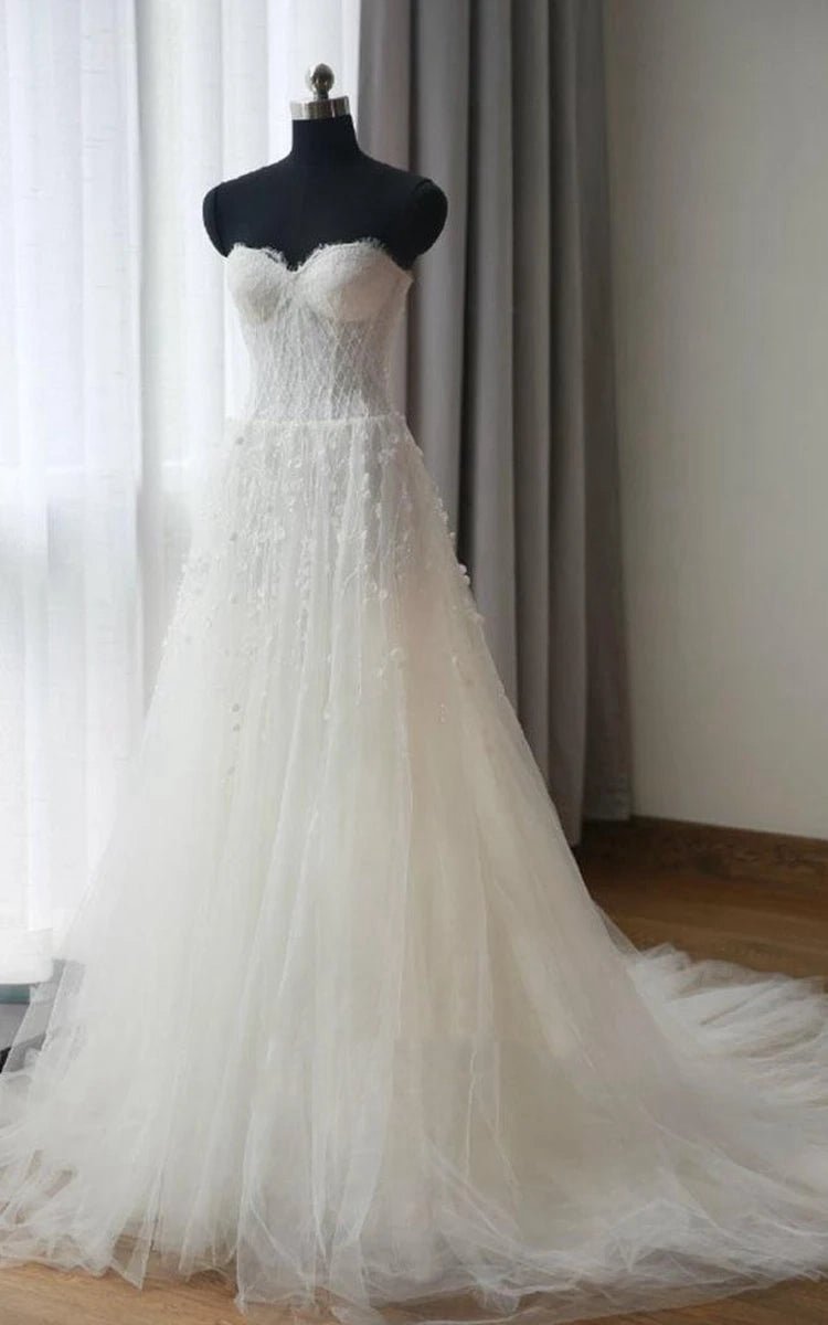 A-line Sweetheart Sleeveless Zipper Beading Tulle Appliqued Wedding Dresses