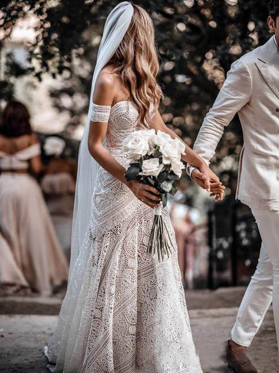 Mermaid Off-the-Shoulder Backless Lace Beach Wedding Dresses