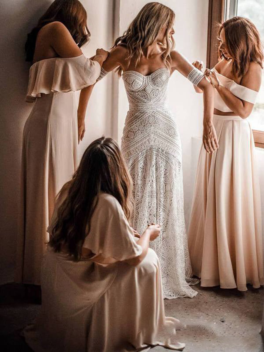 Mermaid Off-the-Shoulder Backless Lace Beach Wedding Dresses