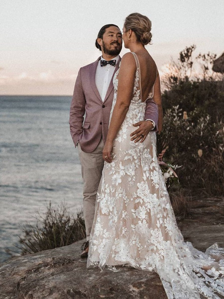 Floral Lace Appliques V Neck Sleeveless Mermaid Boho Wedding Dresses