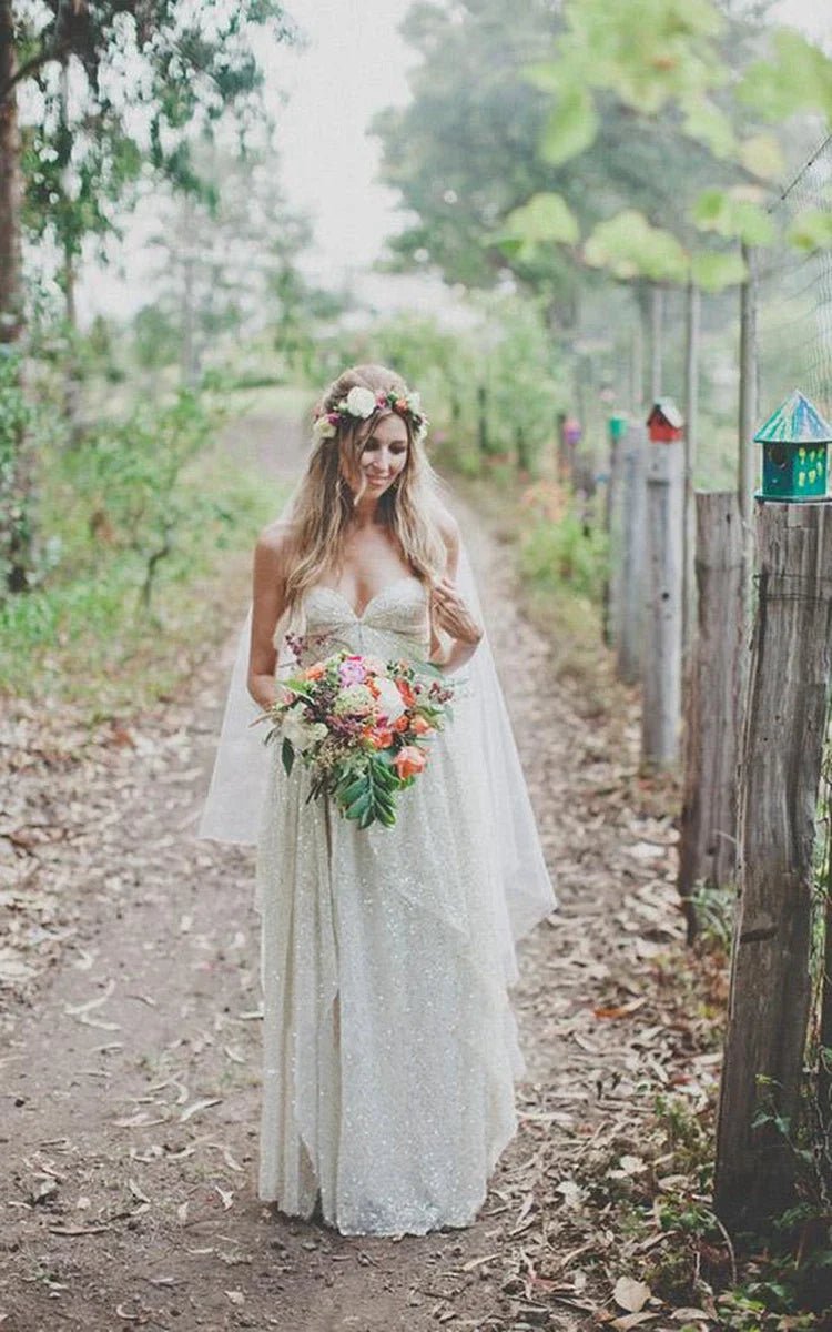 Glamorous Spaghetti Strap Sleeveless Floor-length Sweetheart Sequins Wedding Dresses