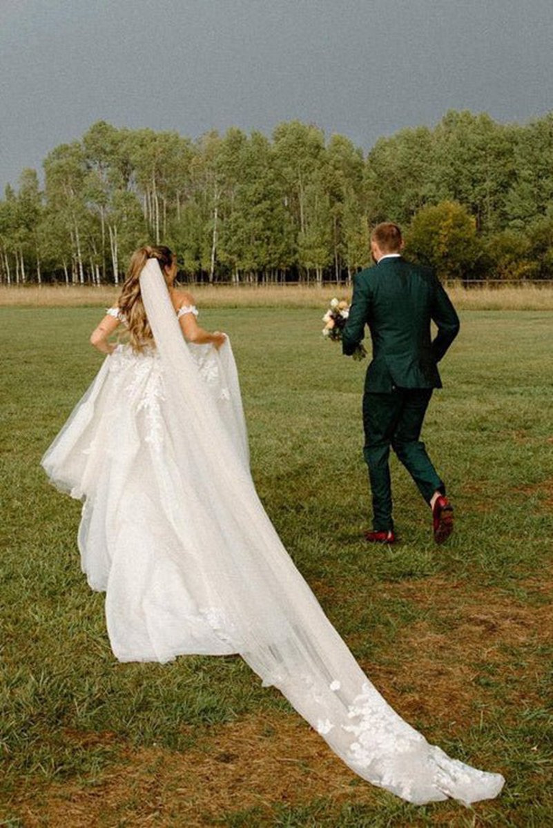 A-line Off the Shoulder Appliques Long Wedding Dresses Bridal Gown