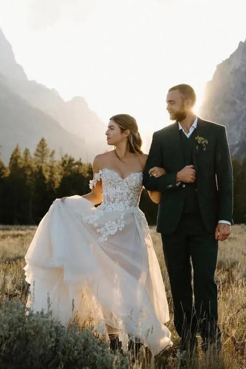 A-line Off the Shoulder Appliques Long Wedding Dresses Bridal Gown