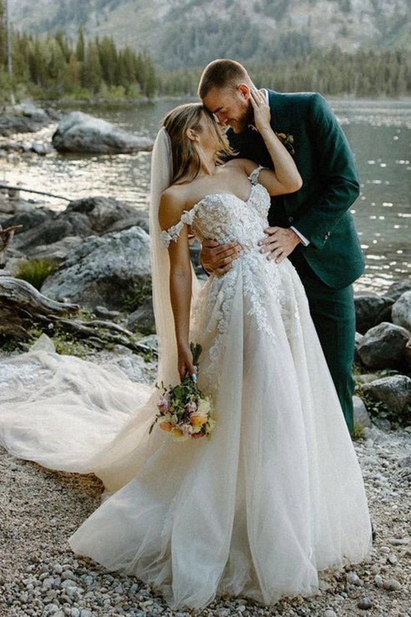 A-line Off the Shoulder Appliques Long Wedding Dresses Bridal Gown
