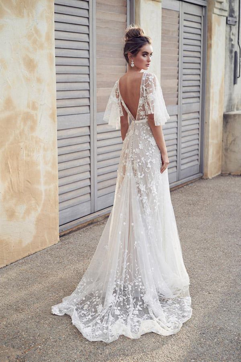 Romantic Flower Appliques Wedding Dresses Lace Long Bridal Dresses