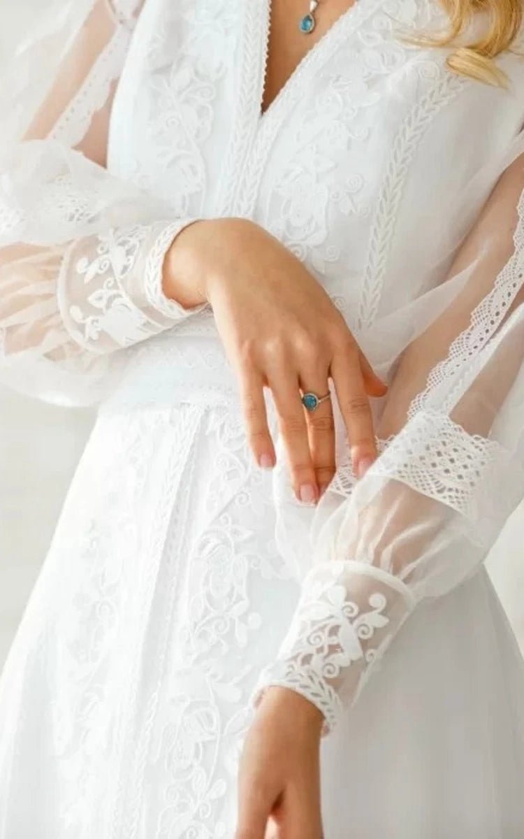 Elegant Floor-length Long Sleeve Chiffon A-line Zipper Wedding Dresses with Ruching