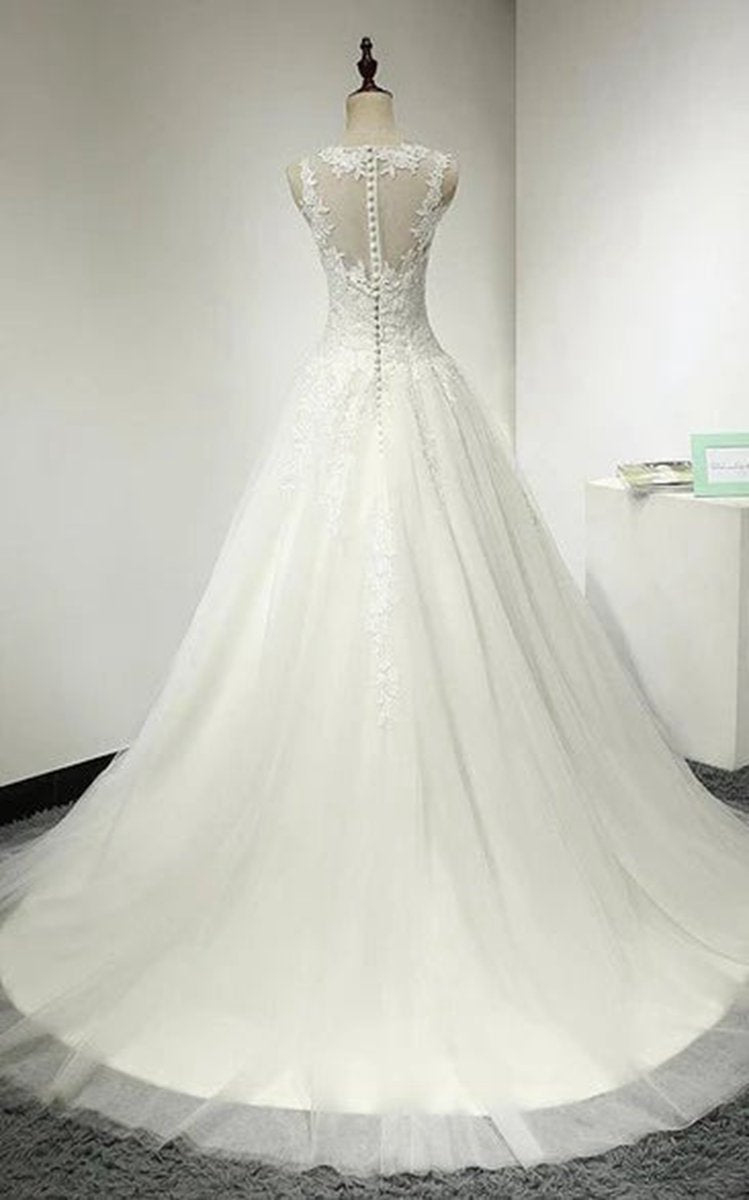 A-line Tulle Bridal Gown Weddig Dresses with Lace Bodice and Dropped Waist