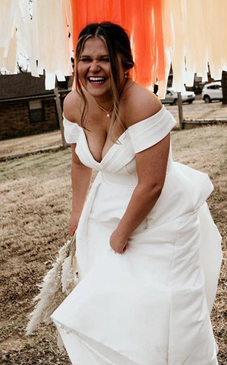 Romantic Off-the-shoulder A-line Satin Wedding Dresses with Button Back