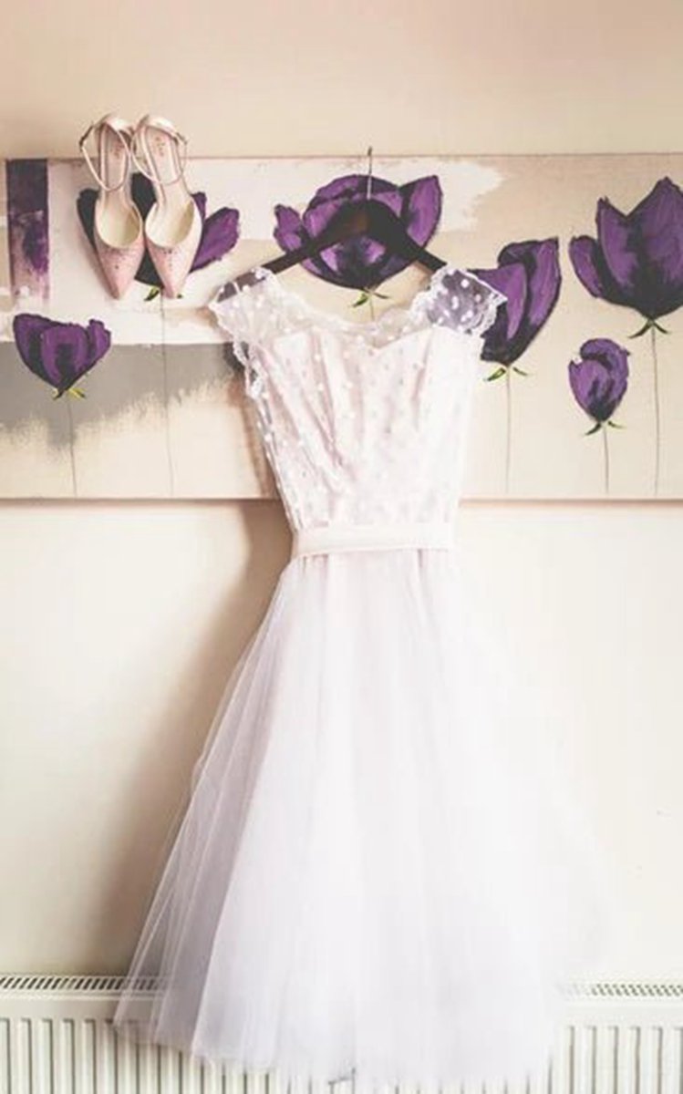 A-line Short Sleeveless Bell Cap Bat Ribbon Zipper Tulle Lace Dresses