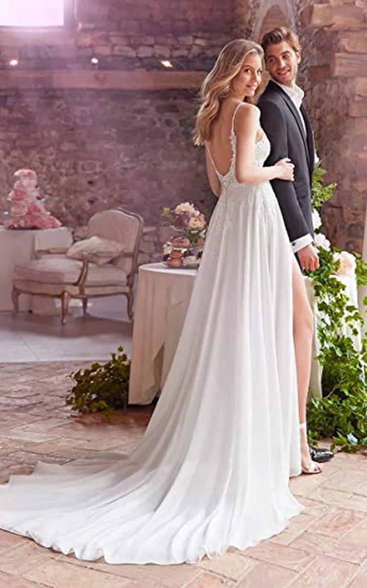A-line Spaghetti Chiffon Wedding Dresses Simple Bohemian Elegant Summer Beach Garden with Open Back And Sleevesless And Split Front