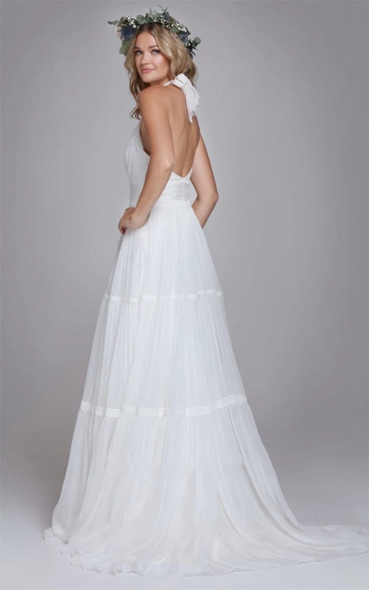 Bohemian Halter A-line Tulle Brush Train Wedding Dresses with Ruching