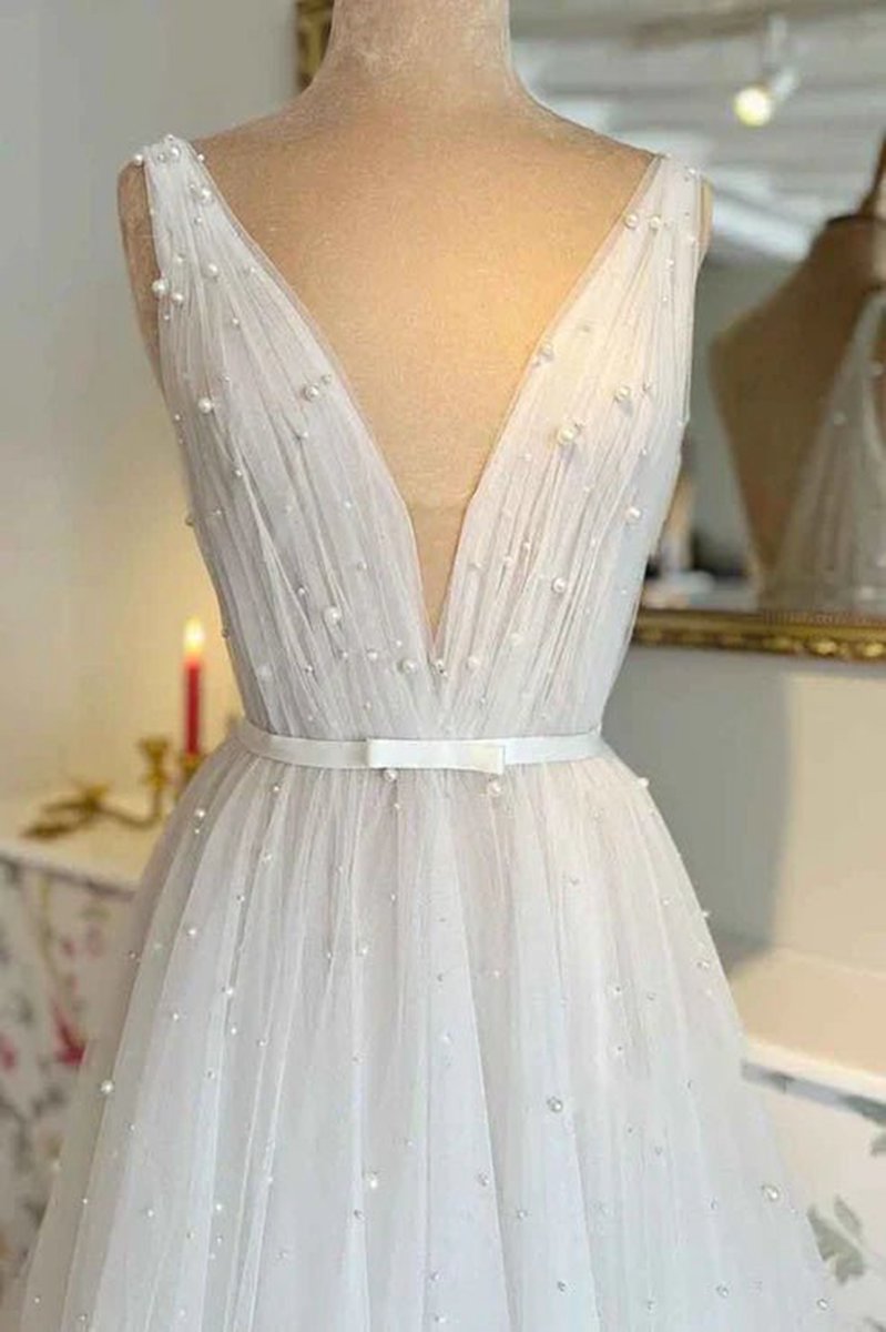 A-line V neck Pearls Elegant Wedding Dresses