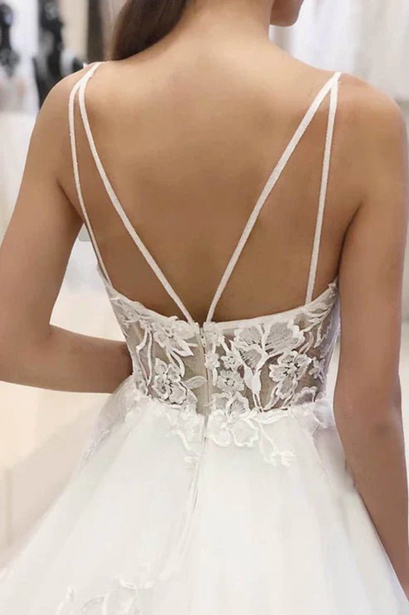 A-line Spaghetti Straps Tulle Appliques Rustic Wedding Dresses