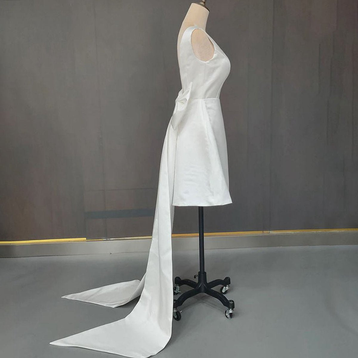 A-line Satin V-Neck Short Wedding Dresses with Large Bow