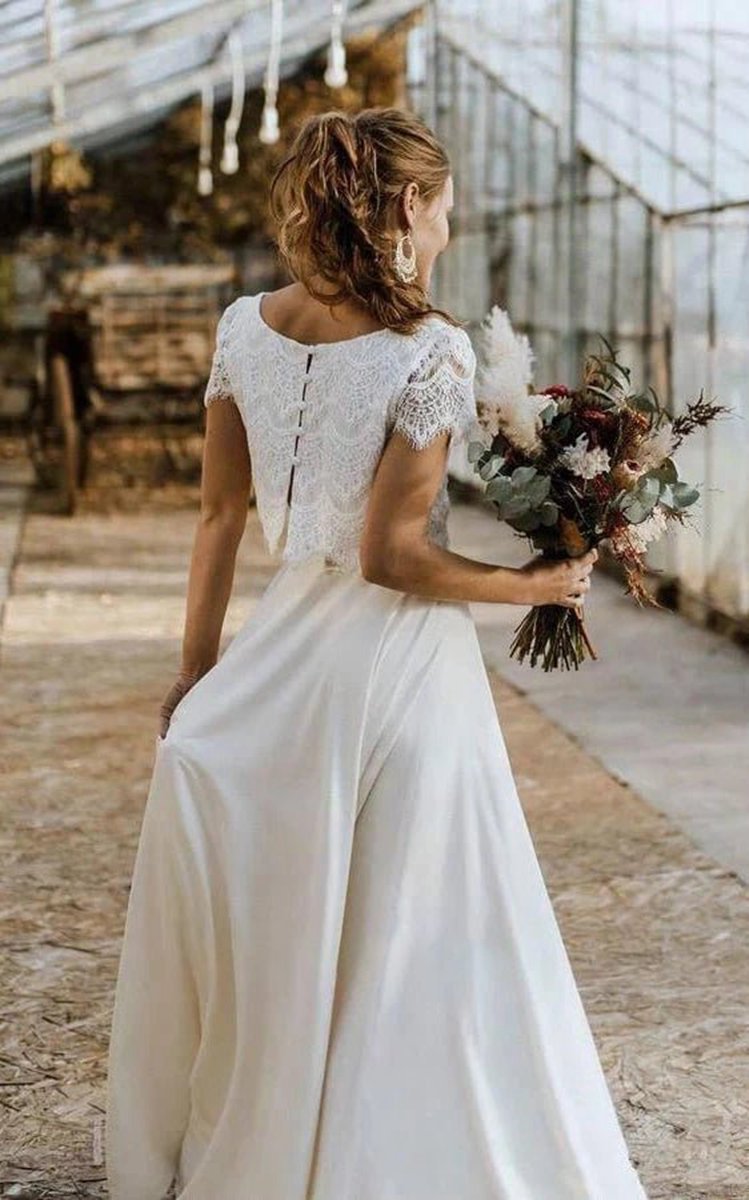 Vintage Boho Two-Piece Bateau Satin and Lace Short Sleeve Wedding Dresses with Pleats and Sweep Train