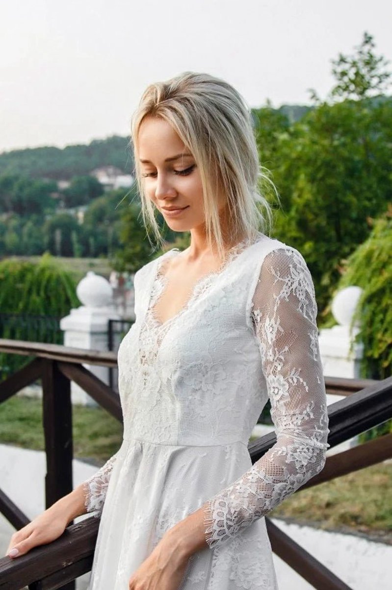 Lace Short Wedding Dresses with Long Sleeve And Deep V-neck
