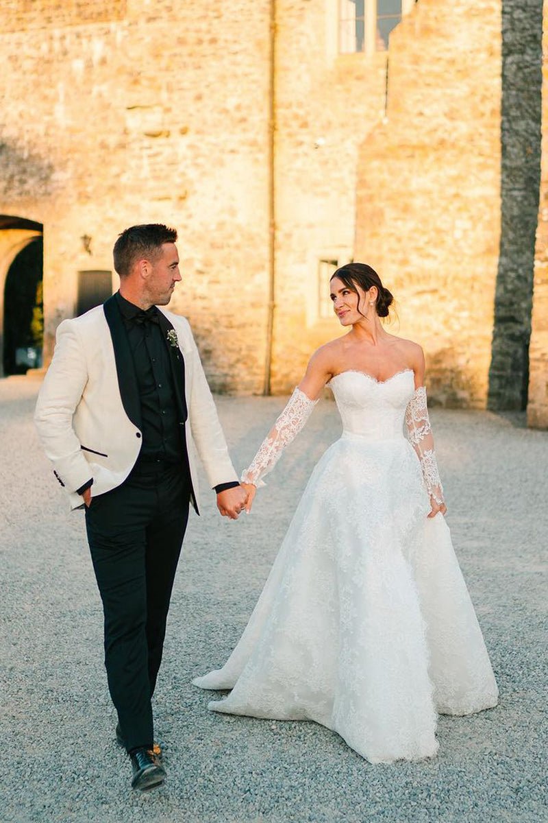 Vintage A-line Sweetheart Lace Wedding Dresses with Slit
