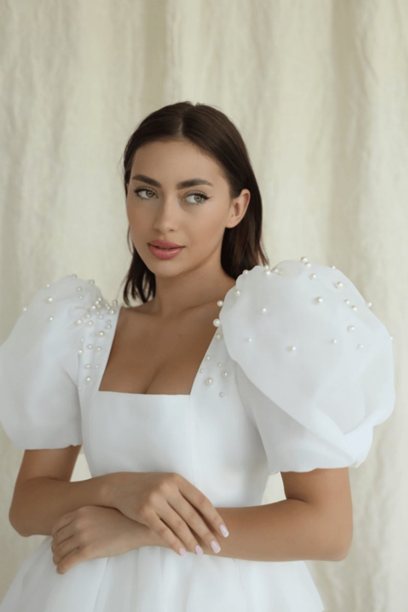 A-line Square-Neck Short Wedding Dresses with Puffy Pearls Sleeves