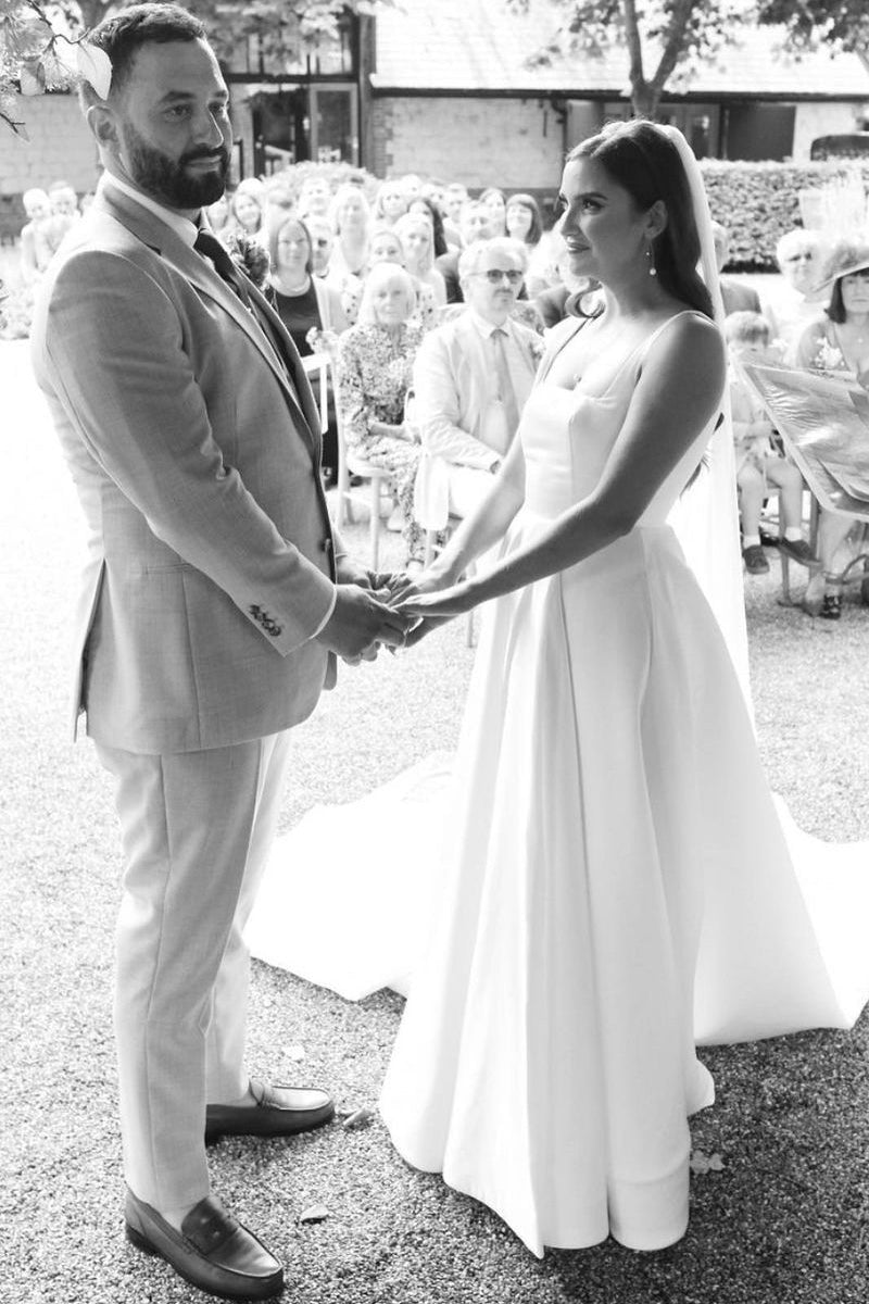 Elegant Square Neck Satin Wedding Dresses