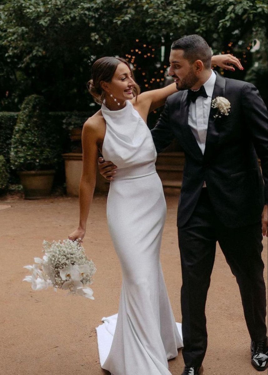 Elegant Mermaid Halter Satin Wedding Dresses