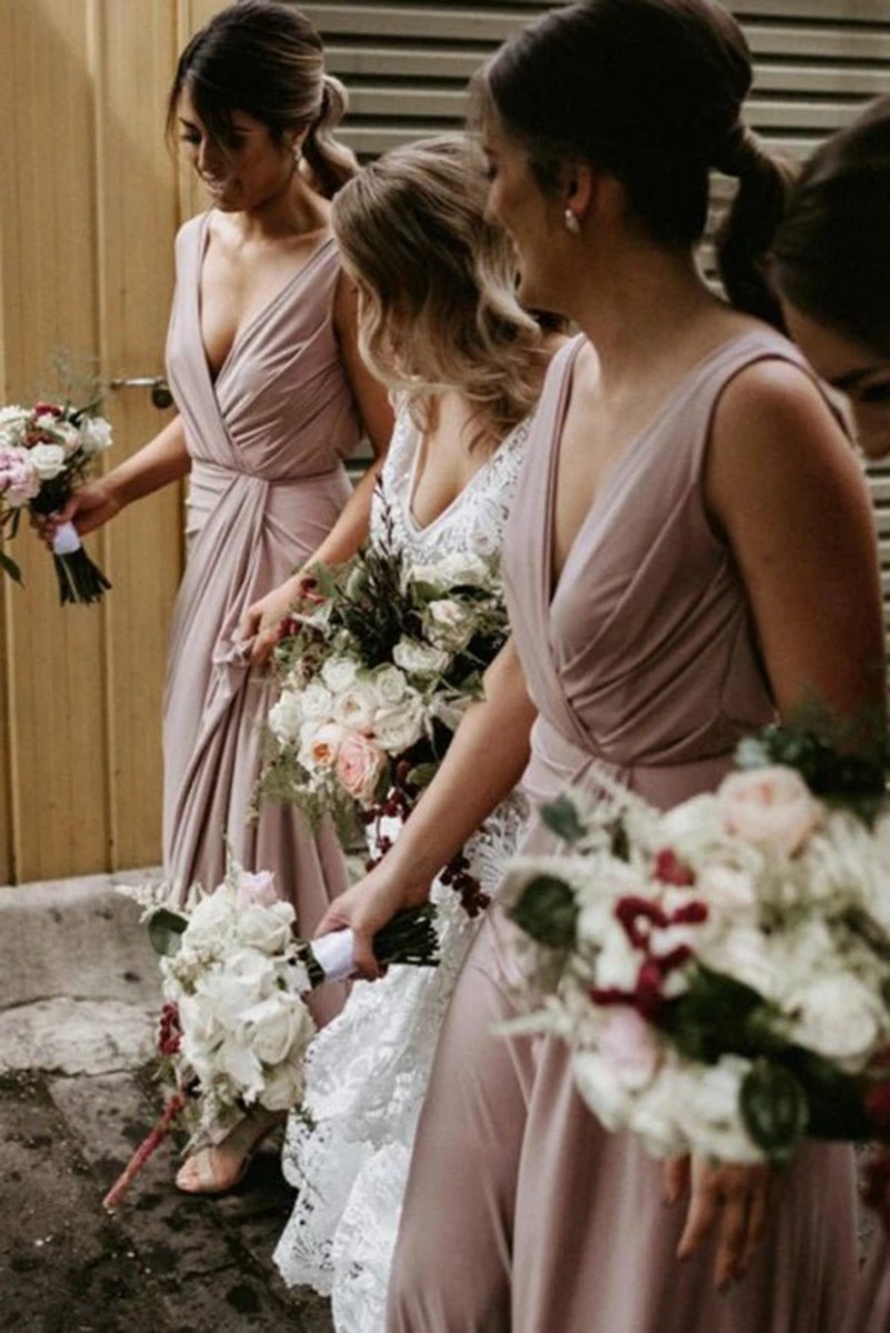 Chic V Neck Sleeveless Long Bridesmaid Dresses Simple Floor Length Bridesmaid Dresses