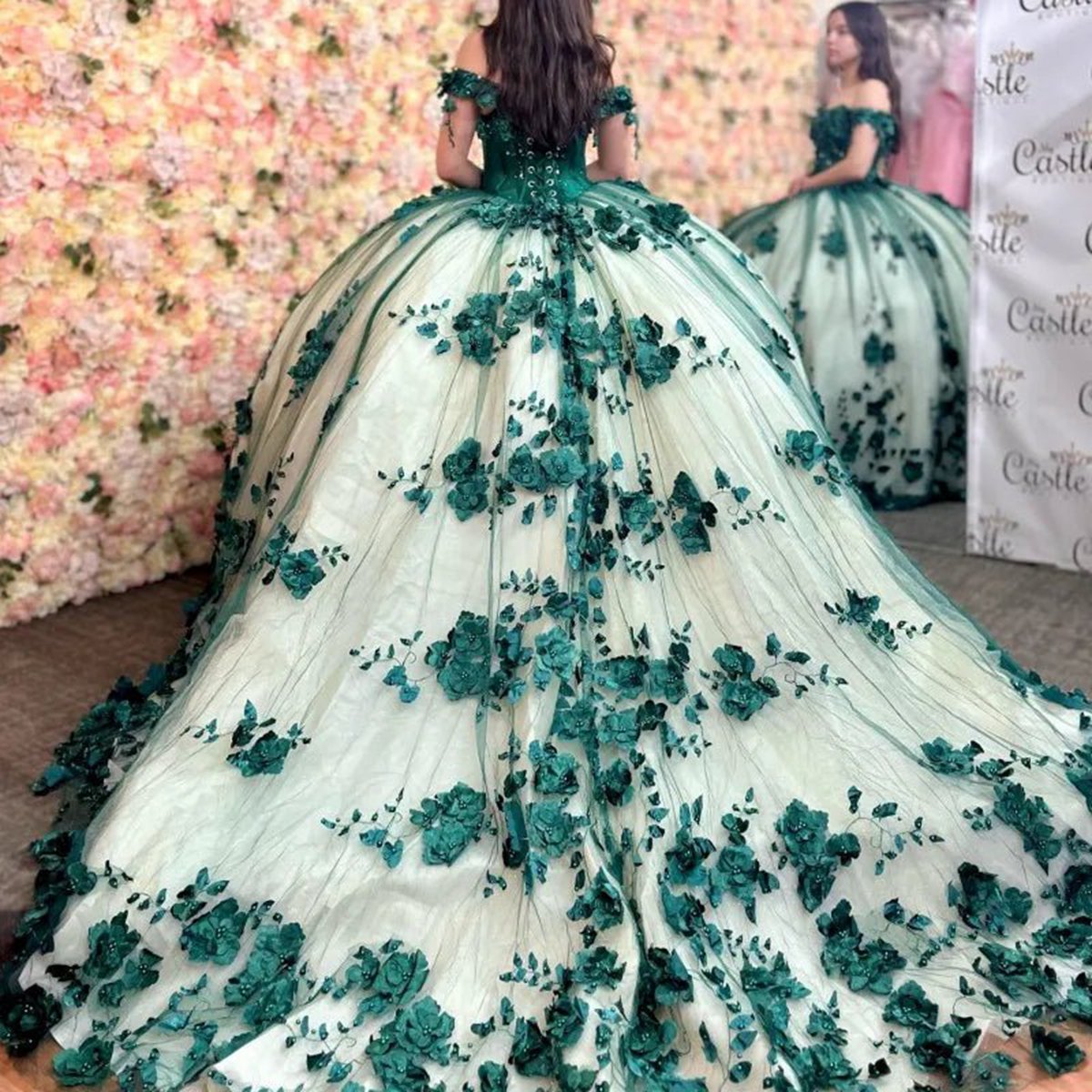 3D Flowers Off Shoulder Tulle Appliques Beaded Pageant Lace Up Quinceanera Dresses
