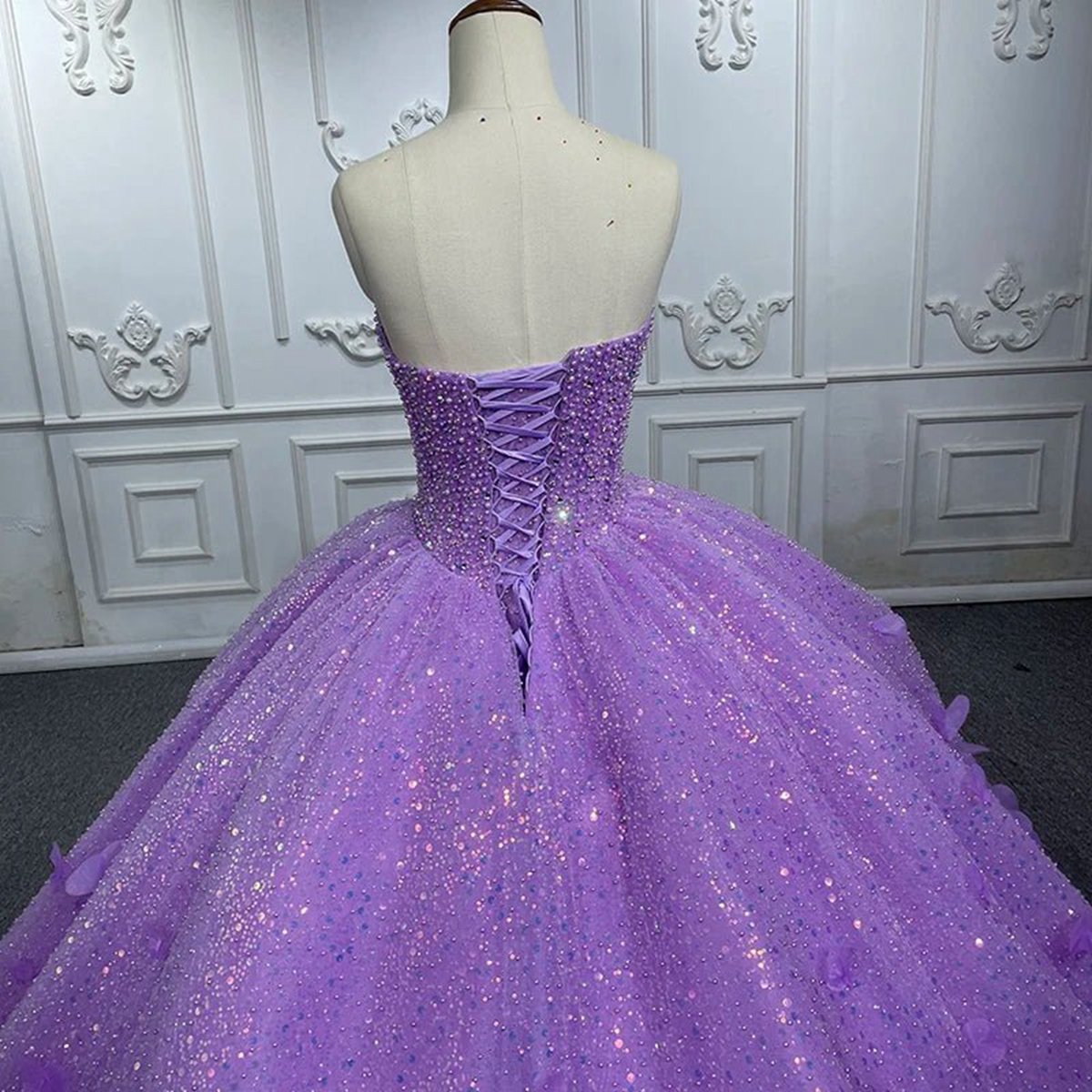 Quinceanera Dresses Sparkly Beading Appliques Evening Party Dresses Strapless Sweetheart Ball Gown