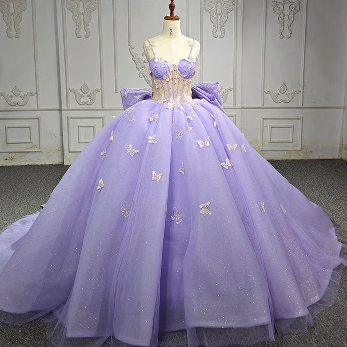 Quinceanera Dresses Exquisite Spaghetti Straps Quinceanera Dresses Sleeveless Ball Gown with Butterfly Appliques and Bowknot