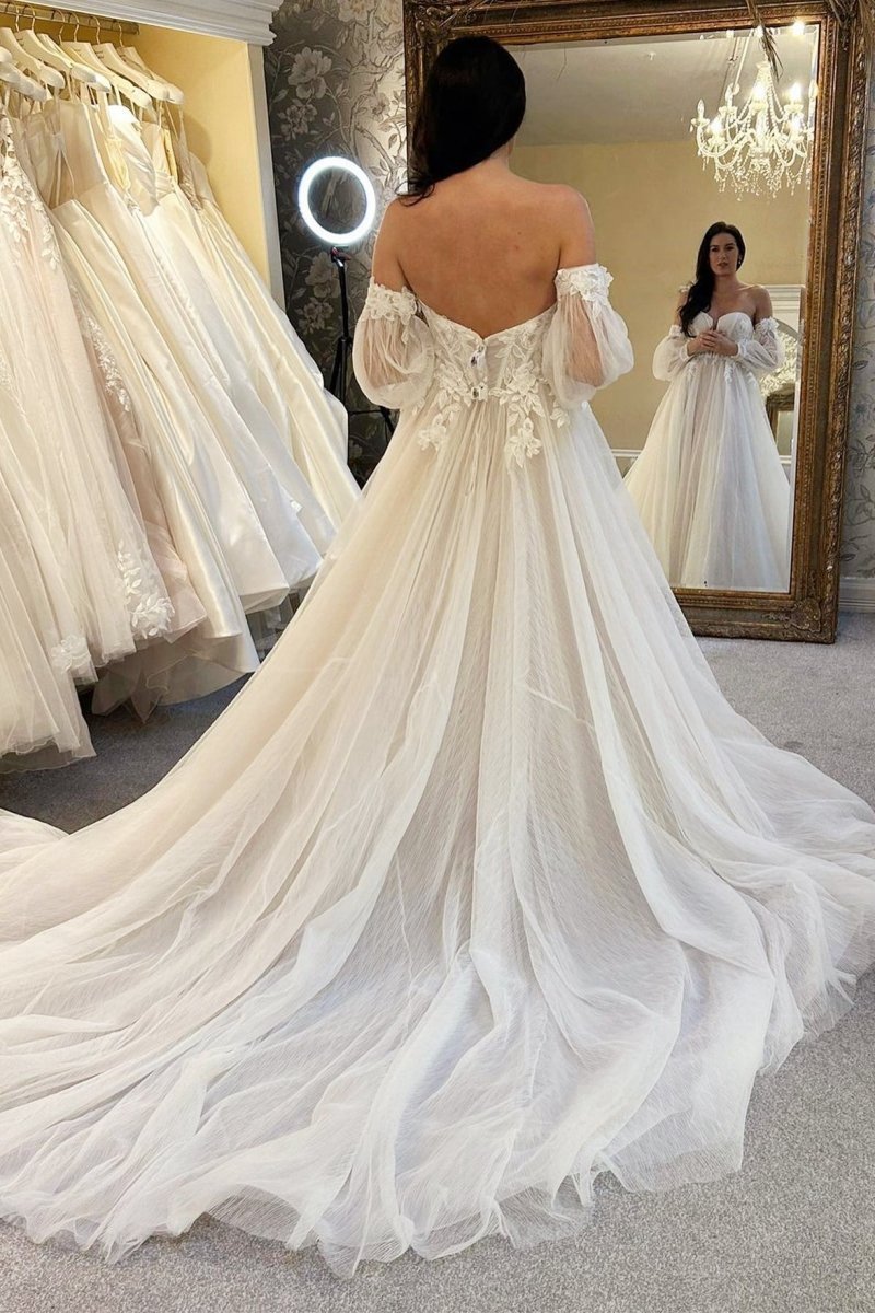 Tulle A-line Long Wedding Dresses with Train