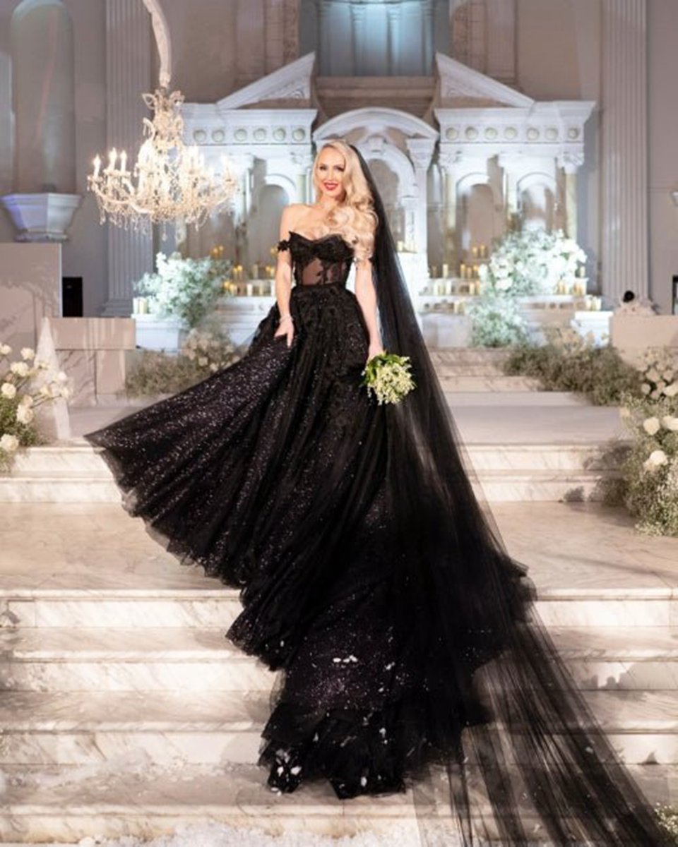 A-line Gothic Wedding Dresses with Sequin Lace Appliques